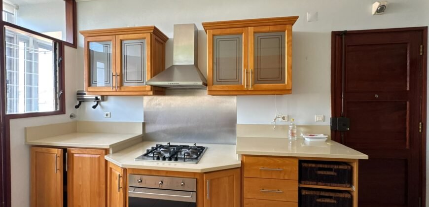 Arrenda-se APARTAMENTO T3