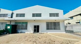 ARRENDA-SE ARMAZÉM NA FPLM, C.Maputo