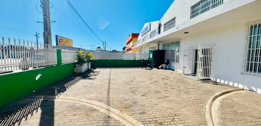 ARRENDA-SE ARMAZÉM NA FPLM, C.Maputo
