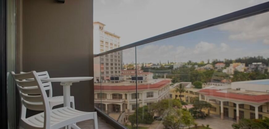 ARRENDA-SE APARTAMENTO T1, SITO NA AVENIDA DA MARGINAL, PARKMOZA