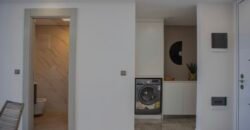 ARRENDA-SE APARTAMENTO T1, SITO NA AVENIDA DA MARGINAL, PARKMOZA